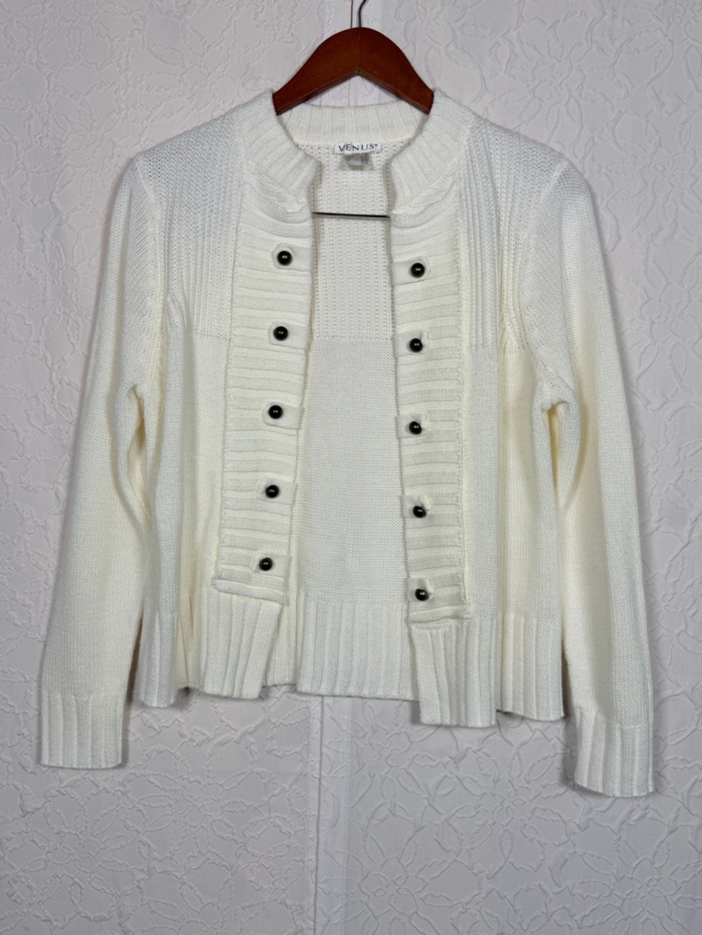 Venus Cream Decorative Button Open Front Cardigan Sz M